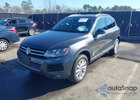 2013 Volkswagen Touareg Tdi Sport из США, поврежденный, VIN WVGEP9BP5DD011750